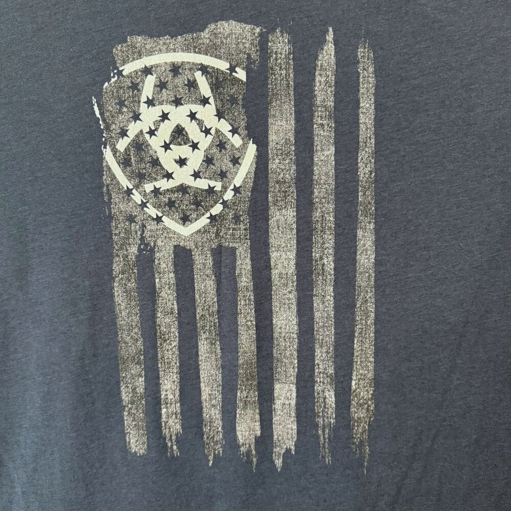 Ariat Vertical American Flag T-Shirt Blue Men's Large Short-Sleeve Graphic Tee - Picture 7 of 10
